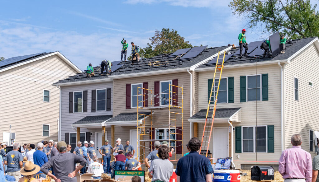 VA Habitat Solar Project Event - For-Web-1049